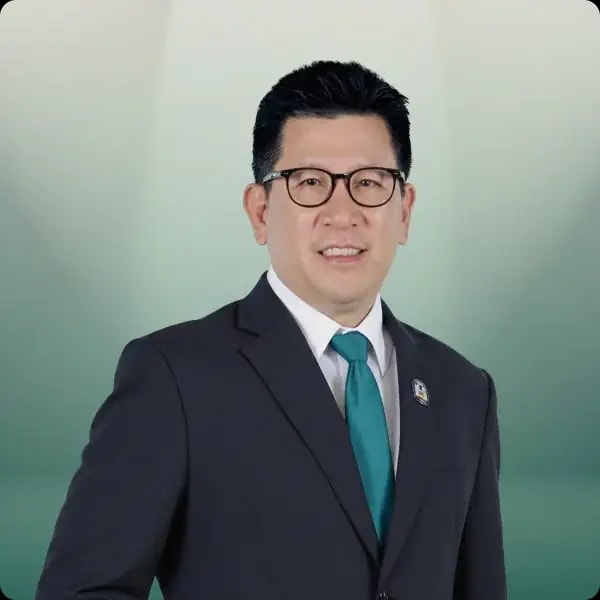 Mr. Ekniti Nitithanprapas