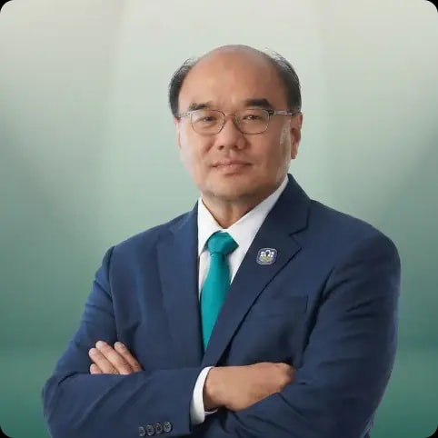 Mr. Thanawat Sungthong